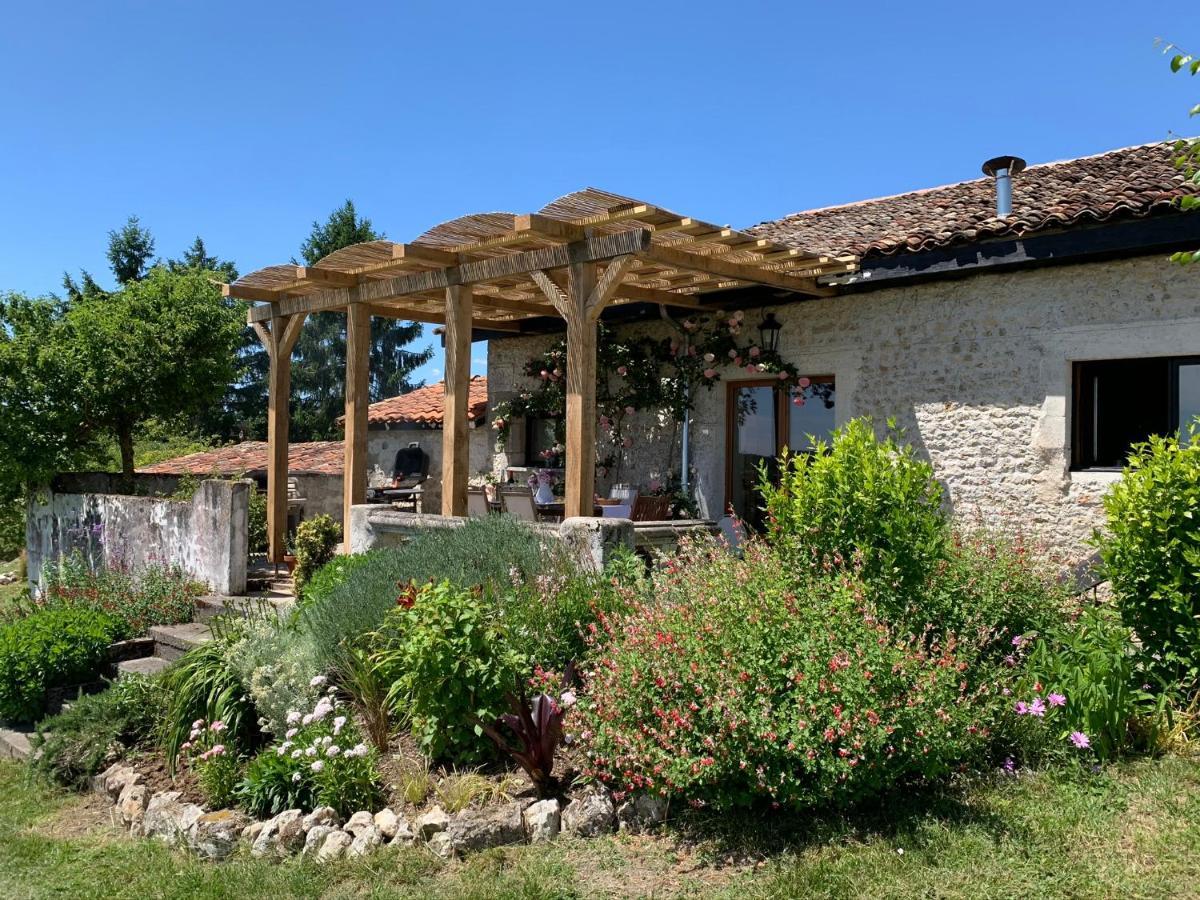 Chez Sarrazin Villa Brossac Exterior photo