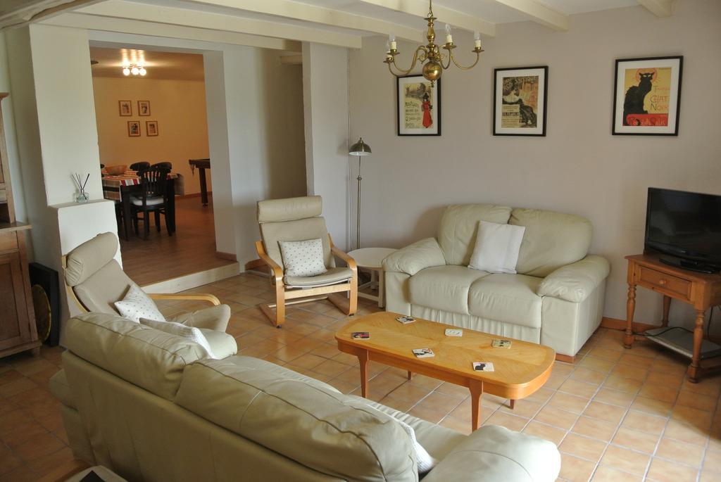Chez Sarrazin Villa Brossac Exterior photo