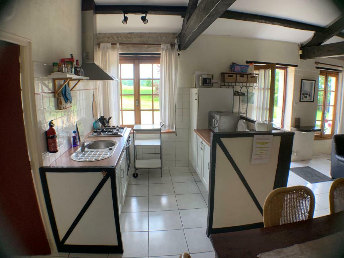 Chez Sarrazin Villa Brossac Exterior photo